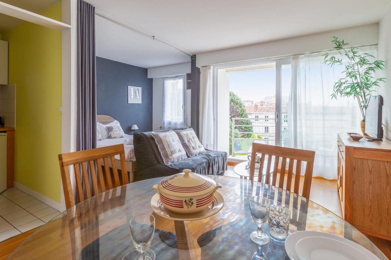 Très bel appartement avec balcon au coeur de La Rochelle - Welkeys Extérieur photo